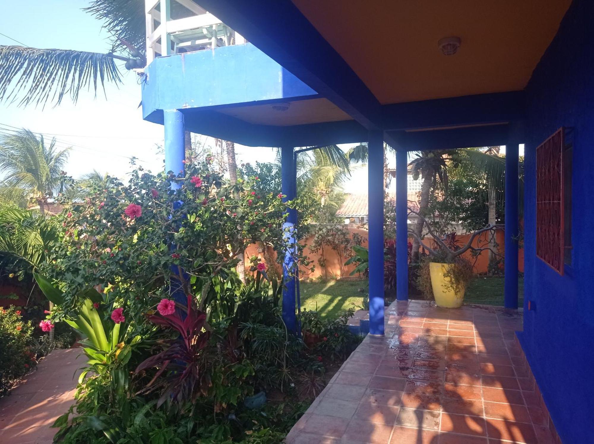 הוילה קנואה קבראדה Charming Blue House With Kitchen Parking And Garden מראה חיצוני תמונה